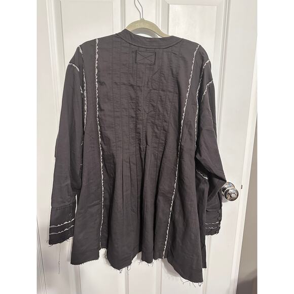 Free People's We The Free Simply Craft Top in “Washed Black Combo” Large - NWOT - Picture 2 of 2